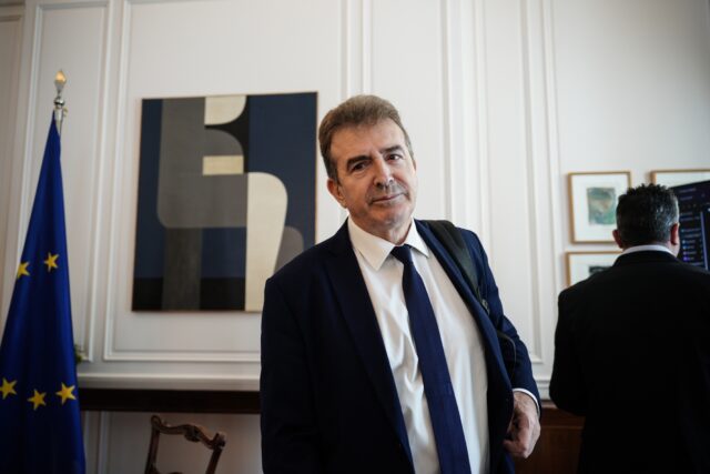 Μ. Χρυσοχοΐδης: Αυξήθηκαν κατά 50% οι συλλήψεις ανηλίκων το 2024