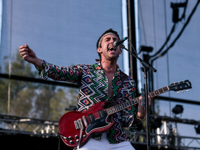 5 Λόγοι που αγαπάμε τον Miles Kane (και θα πάμε να τον δούμε)