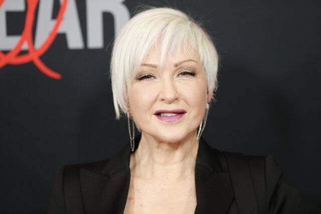 Η Σίντι Λόπερ ανακοίνωσε την αποχαιρετιστήρια περιοδεία της