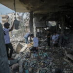 Πόλεμος στη Γάζα: «Φρικτές» οι συνθήκες διαβίωσης στην Αλ Μαουάσι – Μία τουαλέτα για 4.000 ανθρώπους