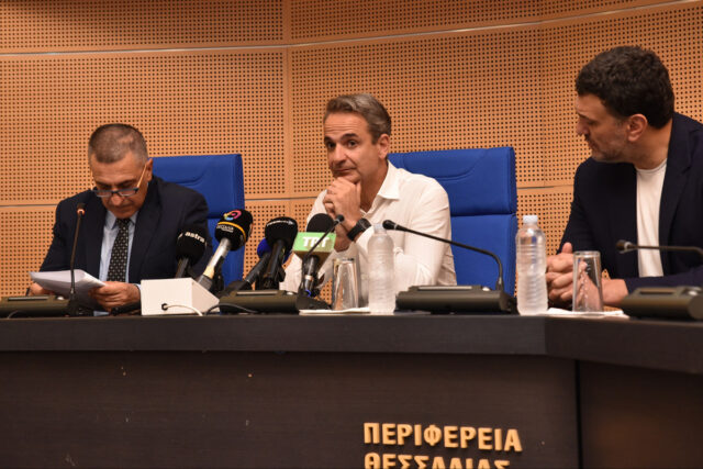 Λάρισα: Το Επιχειρησιακό Κέντρο Πολιτικής Προστασίας Θεσσαλίας εγκαινίασε ο Κυρ. Μητσοτάκης