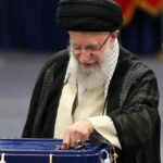 Ιράν: Οι κάλπες άνοιξαν για την εκλογή νέου προέδρου