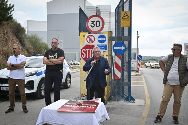 Ο Δ. Κουτσούμπας στην απεργιακή συγκέντρωση των μεταλλωρύχων στις Σκουριές Χαλκιδικής