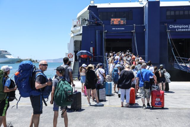 Πανελλήνια Ένωση Πλοιάρχων: Έκθεσή τους αποκαλύπτει κινδύνους σε 102 λιμάνια