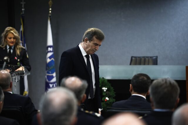 Μ. Χρυσοχοΐδης: ΟΠΚΕ και αστυνομικοί με δίκυκλα θα περιπολούν στις παραλίες