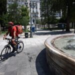 Καύσωνας: Μέτρα προστασίας των εργαζομένων ζητά το Εργατοϋπαλληλικό Κέντρο Πειραιά