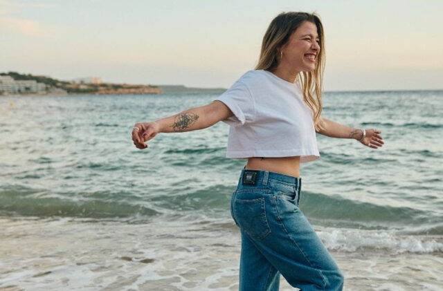 Η Ιουλία Καραπατάκη για πρώτη φορά στο θέατρο του Λυκαβηττού