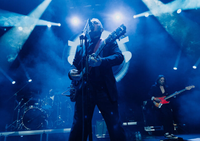 Ο Παύλος Παυλίδης στο Δημοτικό Θέατρο Λυκαβηττού