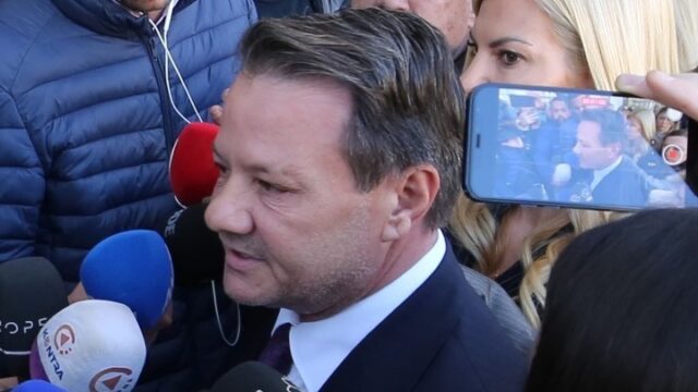 Παραδόθηκε ο Απόστολος Λύτρας