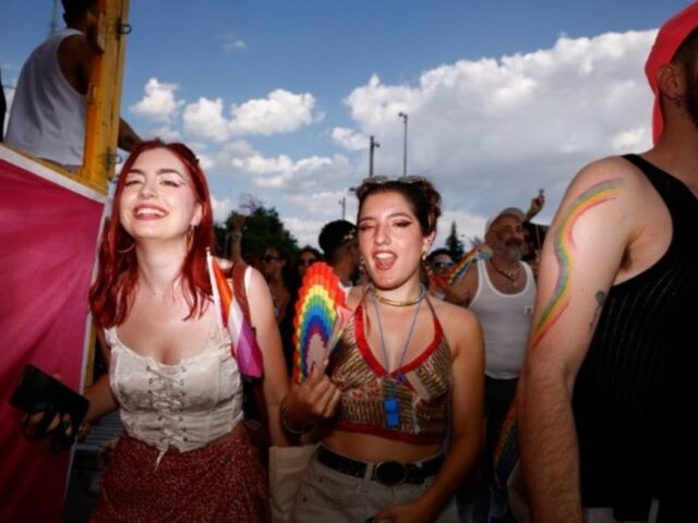 Ολοκληρώθηκε η πορεία του Europride 2024 στη Θεσσαλονίκη