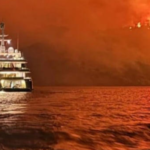 Φωτιά στην Ύδρα: Ποιοι ήταν οι επιβάτες της ενοικιαζόμενης θαλαμηγού που έφυγαν ανενόχλητοι