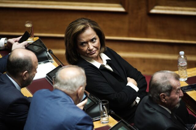 Ντόρα Μπακογιάννη: «Ο Αντώνης Σαμαράς κατέθεσε την προσωπική του πικρία, ότι δεν τον παίζουνε»