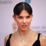 Μίλι Μπόμπι Μπράουν: «Είναι περίεργο που φθάνουμε στο τέλος του “Stranger Things”»