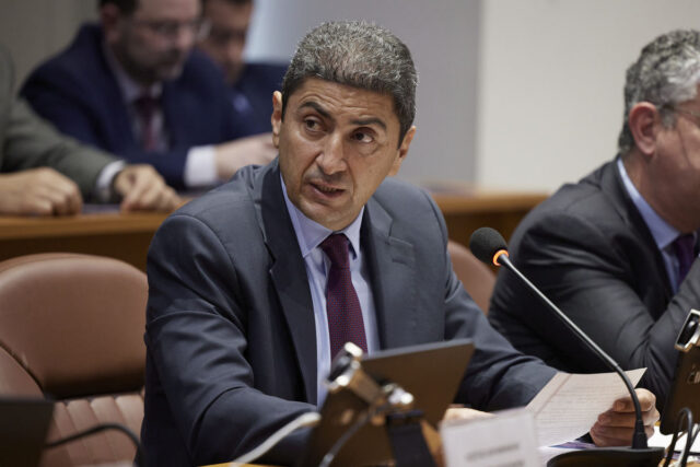 Λευτέρης Αυγενάκης: Διαγράφεται από τη ΝΔ μετά τη χειροδικία σε υπάλληλο του αεροδρομίου