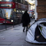 Oxfam: Το πλουσιότερο 1% αύξησε την περιουσία του κατά 42 τρισεκ. δολάρια την τελευταία δεκαετία