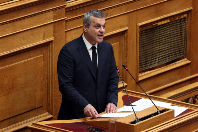 Χ. Μαμουλάκης: Θλιβερή πρωτιά της Ελλάδας στα ατυχήματα ανά εκατομμύριο χιλιομέτρων στις σιδηροδρομικές διαβάσεις