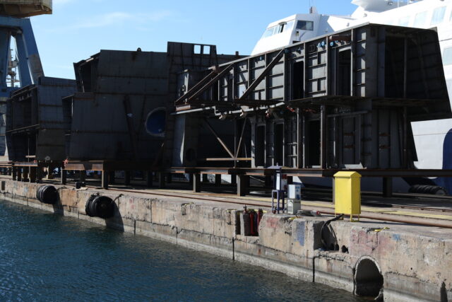 Εργατικό δυστύχημα στη Σαλαμίνα – Ένας νεκρός και ένας τραυματίας