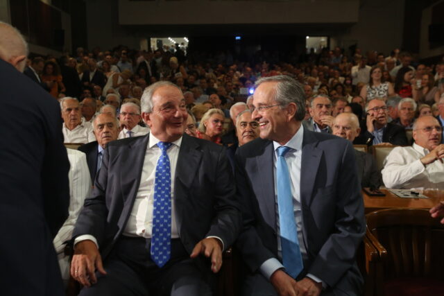 Νέα Δημοκρατία: Πυρά από Καραμανλή – Σαμαρά κατά Μητσοτάκη