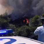 Πυρκαγιά στη Θεσσαλονίκη: Διάσπαρτες εστίες στη Θέρμη – Χωρίς ενεργό μέτωπο η φωτιά στην Τζια