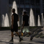 Επιμένει το κύμα καύσωνα με θερμοκρασίες έως 42 βαθμούς