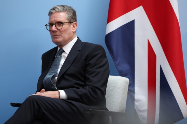 Βρετανία: Το Λονδίνο θα επαναλάβει τη χρηματοδότηση της UNRWA