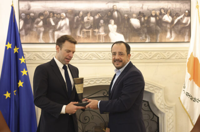 Κύπρος: Στην Λευκωσία Σ. Κασσελάκης και Ν. Ανδρουλάκης