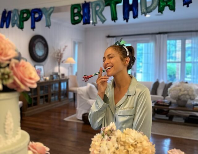 Τα γενέθλια της Τζένιφερ Λόπεζ και το μήνυμα προς τους θαυμαστές της [ΒΙΝΤΕΟ]