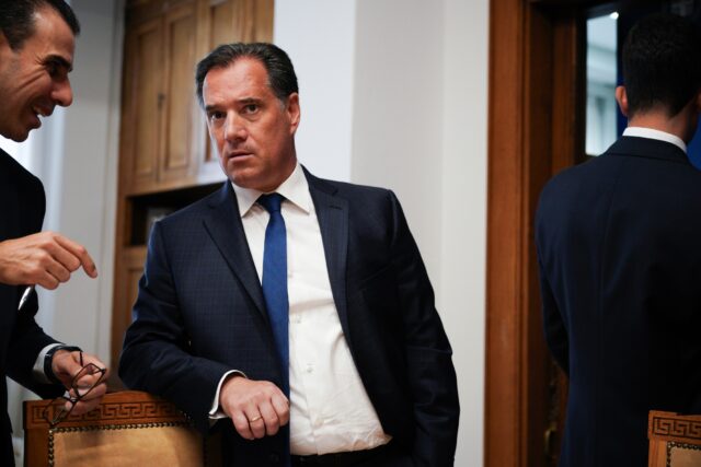 «Πυρά» του ΠΙΣ σε Άδωνι Γεωργιάδη: «Με απειλές και βία μόνο επιπλοκές θα πρέπει να αναμένετε»