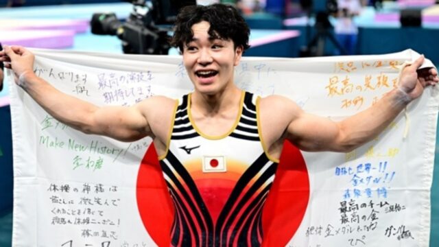 «Παρίσι 2024»: Στον Ιάπωνα Σινοσούκε Όκα το χρυσό μετάλλιο του σύνθετου ατομικού ανδρών