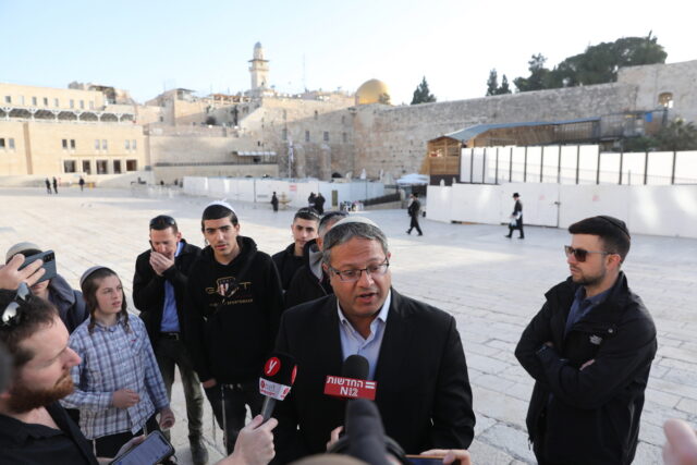 Ισραήλ: Νέα πρόκληση από τον Μπεν Γκβιρ – «Να γίνει συναγωγή στην Πλατεία των Τζαμιών»
