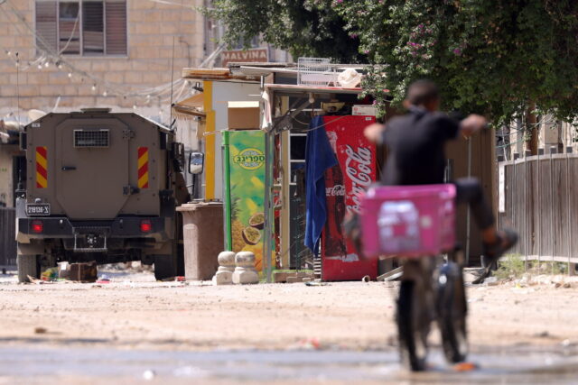 Βρετανία: Η κυβέρνηση «ανησυχεί πολύ» για την επιχείρηση του Ισραήλ στη Δυτική Όχθη