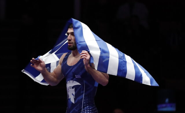 Ολυμπιακοί Αγώνες, Πάλη: Ο Κουρουγκλίεβ ισοπέδωσε τον Λόρενς και διεκδικεί μετάλλιο