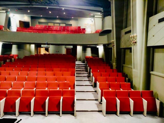 Ξανανοίγει το Πτι Παλαί!