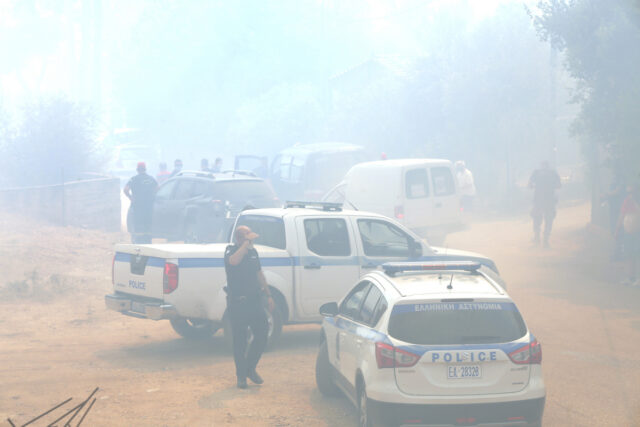 Φωτιά στην Αττική: Παραμένουν σε ισχύ κυκλοφοριακές ρυθμίσεις – Πού γίνονται εκτροπές