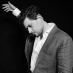 Luke Elliot: Έρχεται στο Gazarte Roof Stage για το πρώτο του προσωπικό live