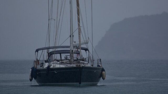 Επτά αγνοούμενοι μετά από βύθιση ιστιοφόρου γιοτ ανοικτά του Παλέρμο