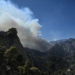 Φωτιά στην Κορινθία: Νέες εκκενώσεις χωριών