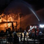 Motor Oil: Κατασβέστηκε η φωτιά στα διυλιστήρια στους Αγίους Θεοδώρους