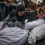 Γάζα: Νεκροί και τραυματίες από ισραηλινούς βομβαρδισμούς σε κέντρα φιλοξενίας εκτοπισμένων