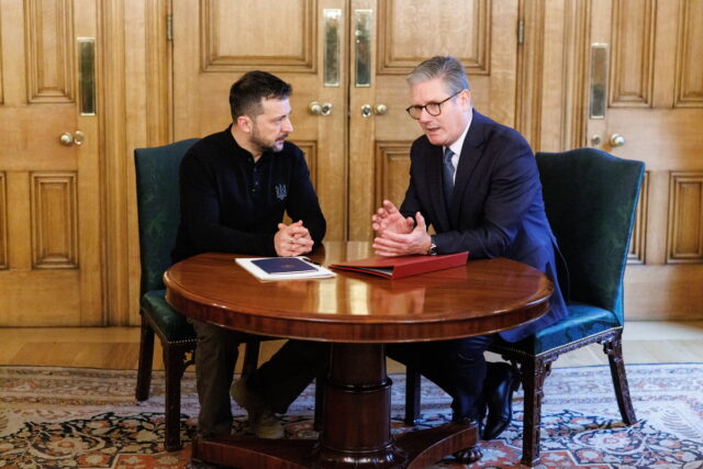 Κιρ Στάρμερ: «Θα διασφαλίσουμε ότι η Ουκρανία θα είναι στην ισχυρότερη δυνατή θέση»