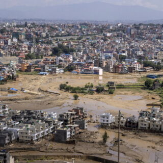 Αυξήθηκε ο αριθμός των θυμάτων από τις πλημμύρες στο Νεπάλ