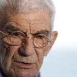 Γλυπτό με τη μορφή του Γιάννη Μπουτάρη τοποθετείται στη Θεσσαλονίκη