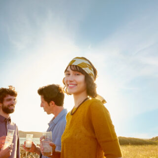 Δεν χρειάζεται να περιμένεις το επόμενο καλοκαίρι. Εδώ έχει πάντα ήλιο!