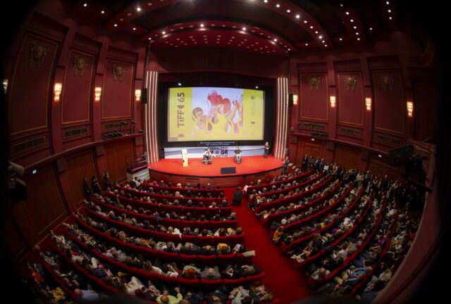 Πρεμιέρα του 65ου Φεστιβάλ Κινηματογράφου Θεσσαλονίκης με ένα ηχηρό μήνυμα συμπερίληψης