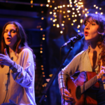 Οι Σκιαδαρέσες στον Σταυρό του Νότου Club