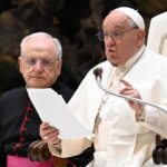 Βατικανό: Ο πάπας αναπαύεται, αναμένονται τα αποτελέσματα της αξονικής τομογραφίας