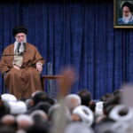 Η πτώση του Άσαντ δεν θα αποδυνάμωσει το Ιράν, λέει ο αγιατολάχ Αλί Χαμενεΐ