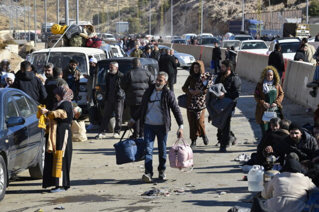 Συρία: Πάνω από 2 εκατ. πρόσφυγες επέστρεψαν στις εστίες τους μετά την ανατροπή Άσαντ