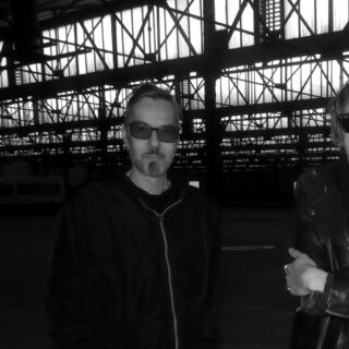 In Trance 95: Το καλύτερο τεστ για ένα κομμάτι, και μάλιστα ηλεκτρονικό, είναι να ακούγεται καλά στο αμάξι