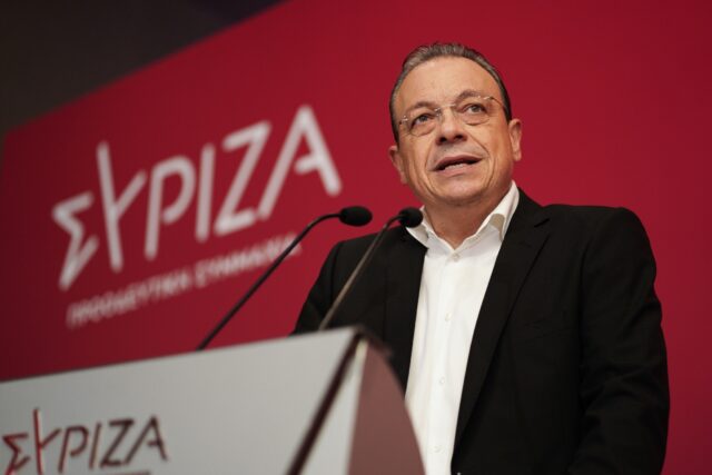 Σ. Φάμελλος: «Καταθέτουμε ξανά σήμερα αίτημα για προ ημερησίας συζήτηση στη Βουλή για τα Τέμπη»